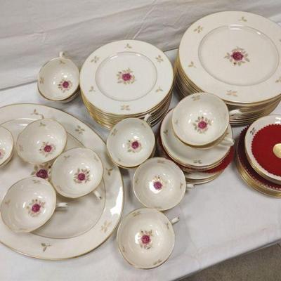 CUT TO CLEAR CRYSTAL GOBLET