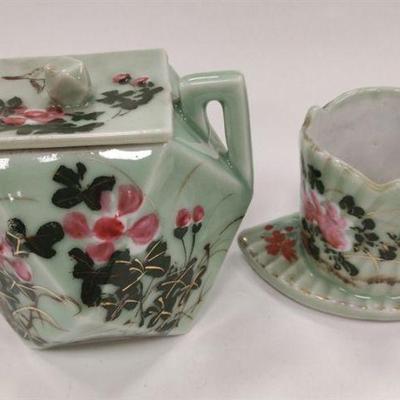 CHINESE CELADON GLAZED SUGAR BOWL