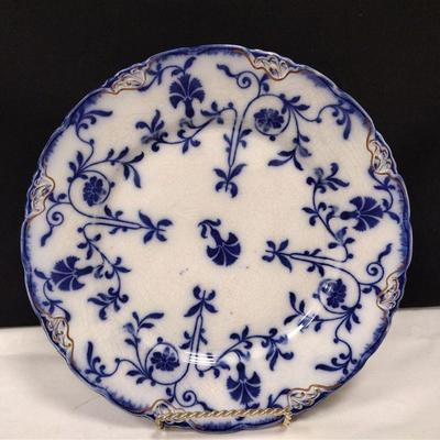 HANLEY COLONIAL FLOW BLUE PLATE.  GLAZE CRACKS ON REVERSE