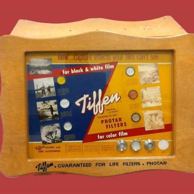 TIFFEN LENS ADVERTISING CASE