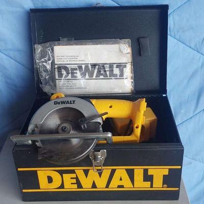 DeWalt DW935 14.4V Cordless Circular Saw