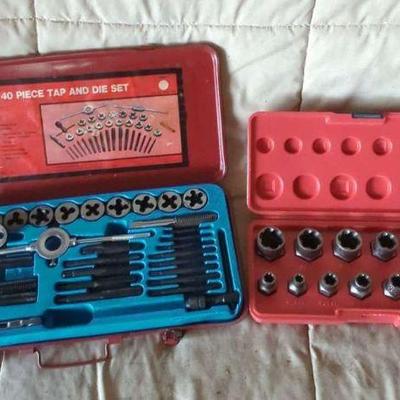 Tap and Die Set and Bolt Nut Remover Extractor Set