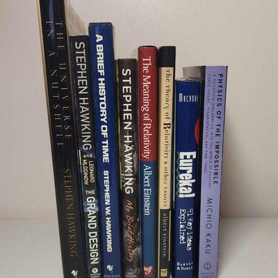 Collection of Physics Books by Stephen Hawking and Albert Einstein