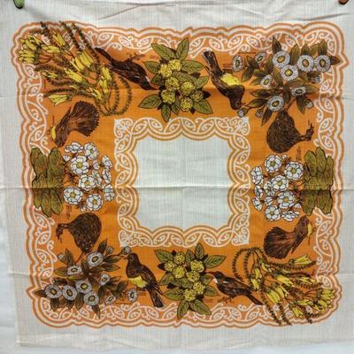 British bird print table cloth