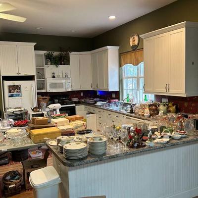 In addition to the three story collectors warehouse, this sale also features the whole house contents of the home including furniture,...