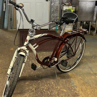 Sale Photo Thumbnail #71: Schwinn Sanctuary Cruiser Bicycle