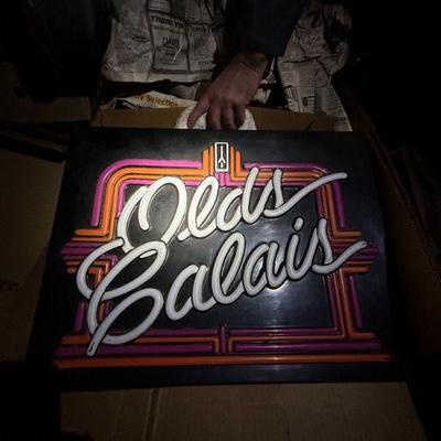 Vintage Oldsmobile Advertising Neon Sign
