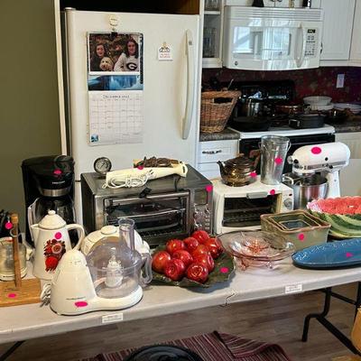 In addition to the three story collectors warehouse, this sale also features the whole house contents of the home including furniture,...