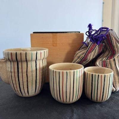 MHT067- Kiyomizu Ware Tea Set