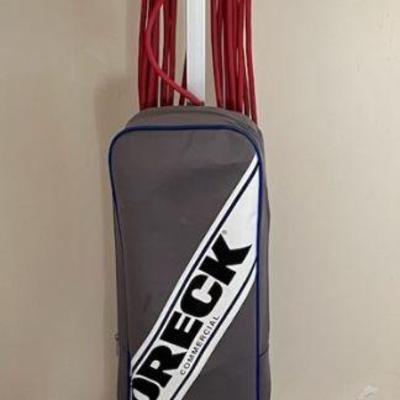 MHT051 Oreck Commercial XL Vacuum Cleaner 