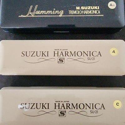MHT017 - Trio of Susuki Harmonicas
