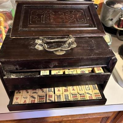 Vintage Chinese Mah-jong