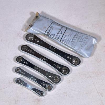 (5pc) Craftsman Metric Wrench Set | Metric ratcheting box end wrench set.