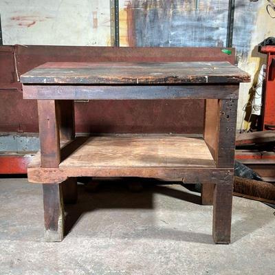 Shop Work Bench Table | Wooden work table. - h. 38 x l. 46 x d. 26.5 in