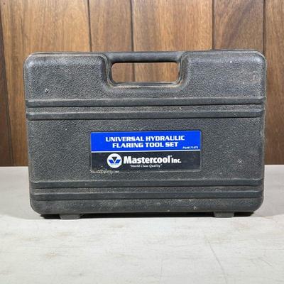 Mastercool Inc. Universal Hydraulic Flaring Tool Set | In carrying case, #71475. - h. 11 x l. 15 x d. 3.5 in