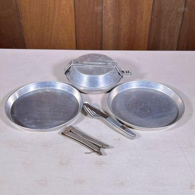 Boy Scouts Camp Set | Boy Scouts of America official cook kit. - dia. 8.75 in (plates)