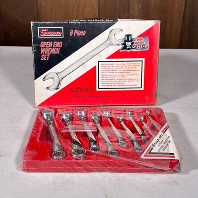 (2pc) Snap-on Wrench Sets | Including a 6 piece open end wrench set in original box and a 9 piece offset boxocket wrench set.

