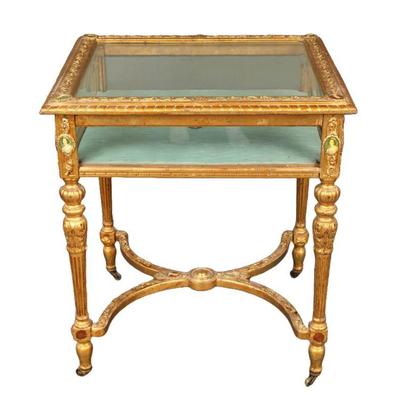 Louis XVI Vitrine