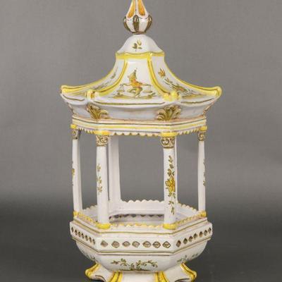 Majolica pagoda center piece large