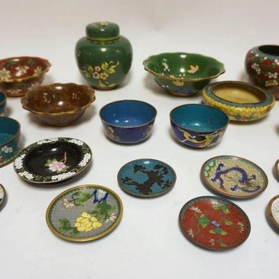 1243	LARGE GROUP OF ASSORTED CLOISONNE INCLUDING BOWLS, VASES, ETC
