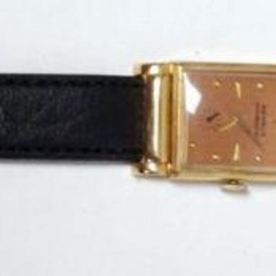 1141	VINTAGE BENRUS SHOCK RESISTANT ROSE GOLD WATCH
