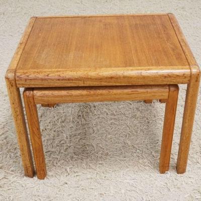 1182	NEST OF 2  OCCASIONAL STANDS, LARGEST APPROXIMATELY 23 IN X 19 IN X 16 IN H

