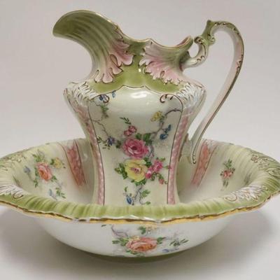 1040	ROYAL HAMPTON WATERBOWL & PITCHER
