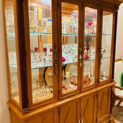 STANLEY FURNITURE CHINA CABINET