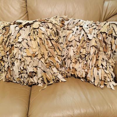 LEATHER PILLOW