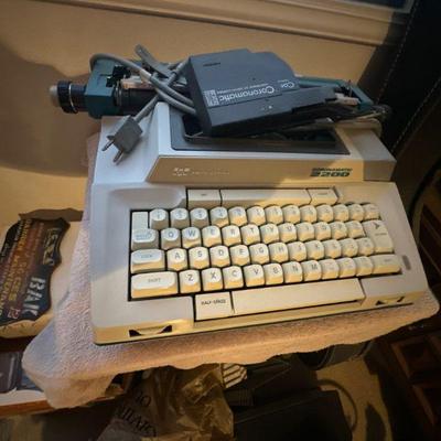 Typewriter 