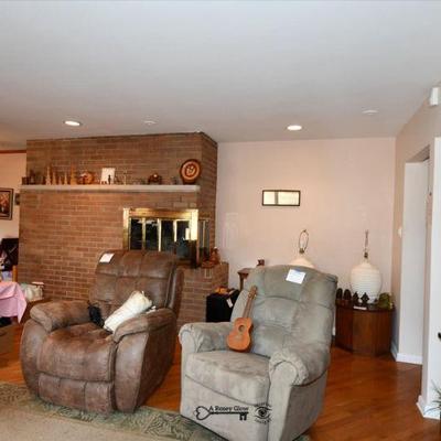 275 family room