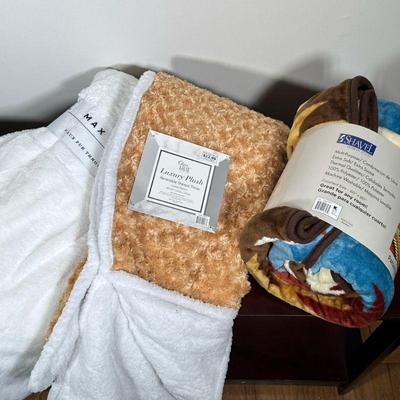 (3pc) NWT BLANKETS | Including: Max Studio Home Faux throw blanket, Olivia Gray reversible Sherpa throw, and Aztec designed throw blanket.

