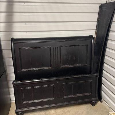 $400 - Ethan Allen Bed - Full