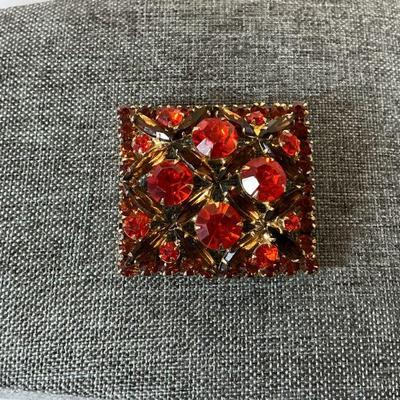 50's Brooch
