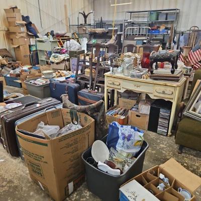Estate sale photo