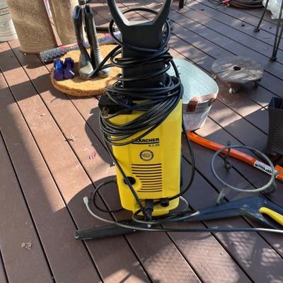 Pressure washer