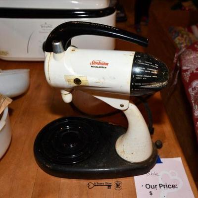 047 some highlights estate sale elburn