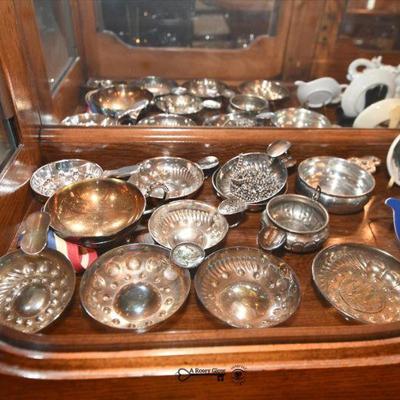 004 some highlights estate sale elburn