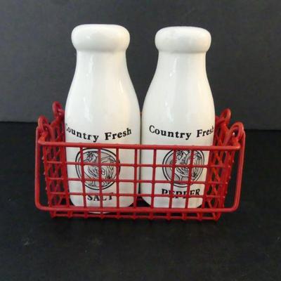 Vintage Country Fresh Milk Bottle Salt & Pepper Shakers in Red Wire Mesh Caddy
