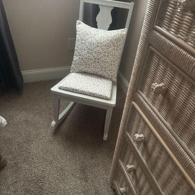 Small rocker, very cute