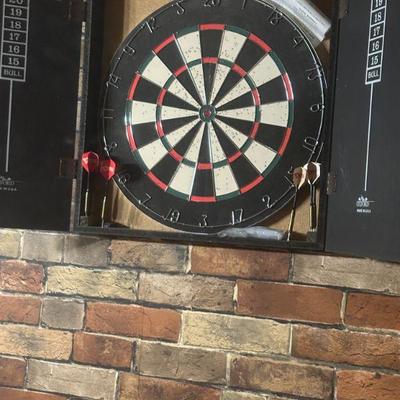 dart board