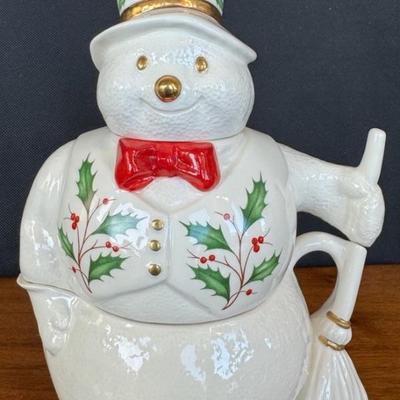 Lenox Holiday 