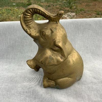 Brass elephant