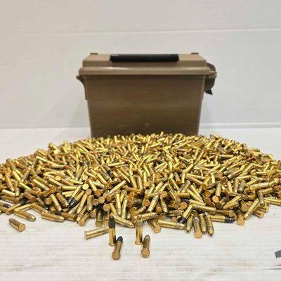 #1546 • NEW!!! Over (400) Rounds Of Remington 22lr Ammo W/ Ammo Box
