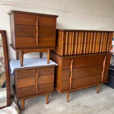 Mcm set 
