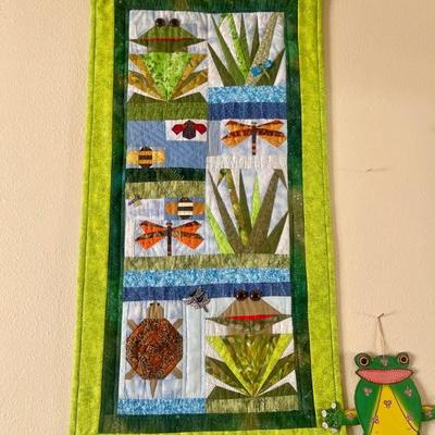 Quilted frog piece 