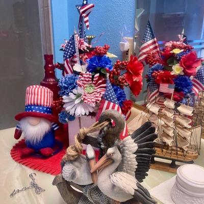 Decorations 