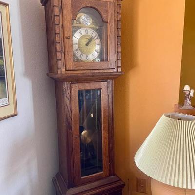 Fabulous grandfather clock - not a massive made one 
