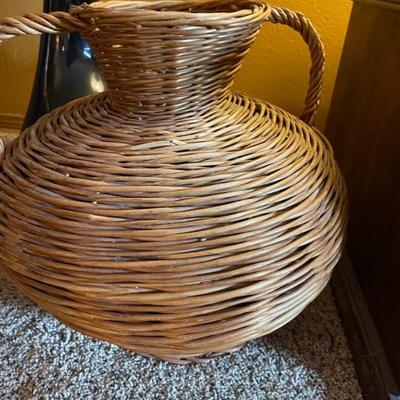 Baskets 