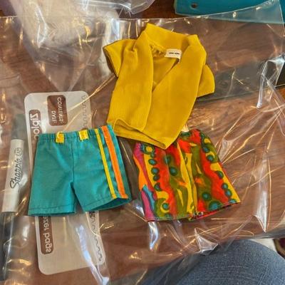 Barbie clothes 